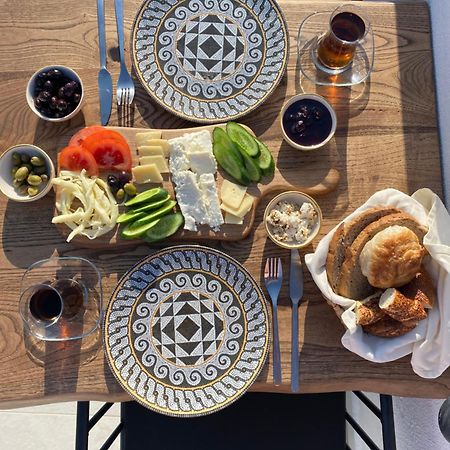 Amber Boutique Hotel Кешме Экстерьер фото
