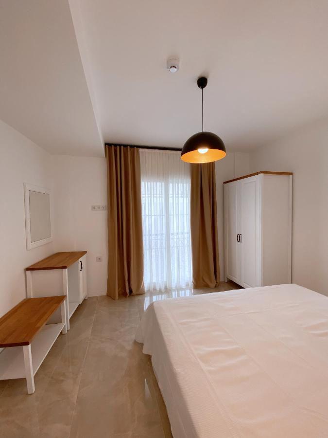Amber Boutique Hotel Кешме Экстерьер фото