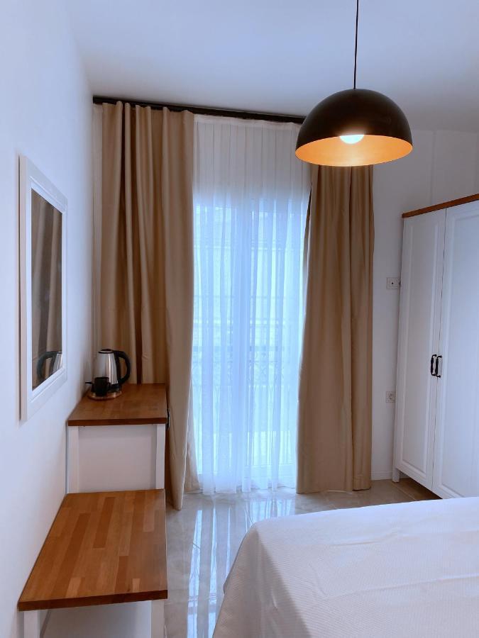 Amber Boutique Hotel Кешме Экстерьер фото