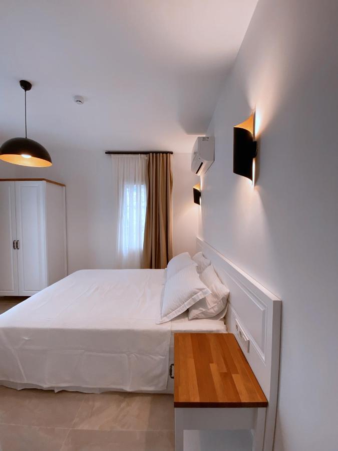 Amber Boutique Hotel Кешме Экстерьер фото